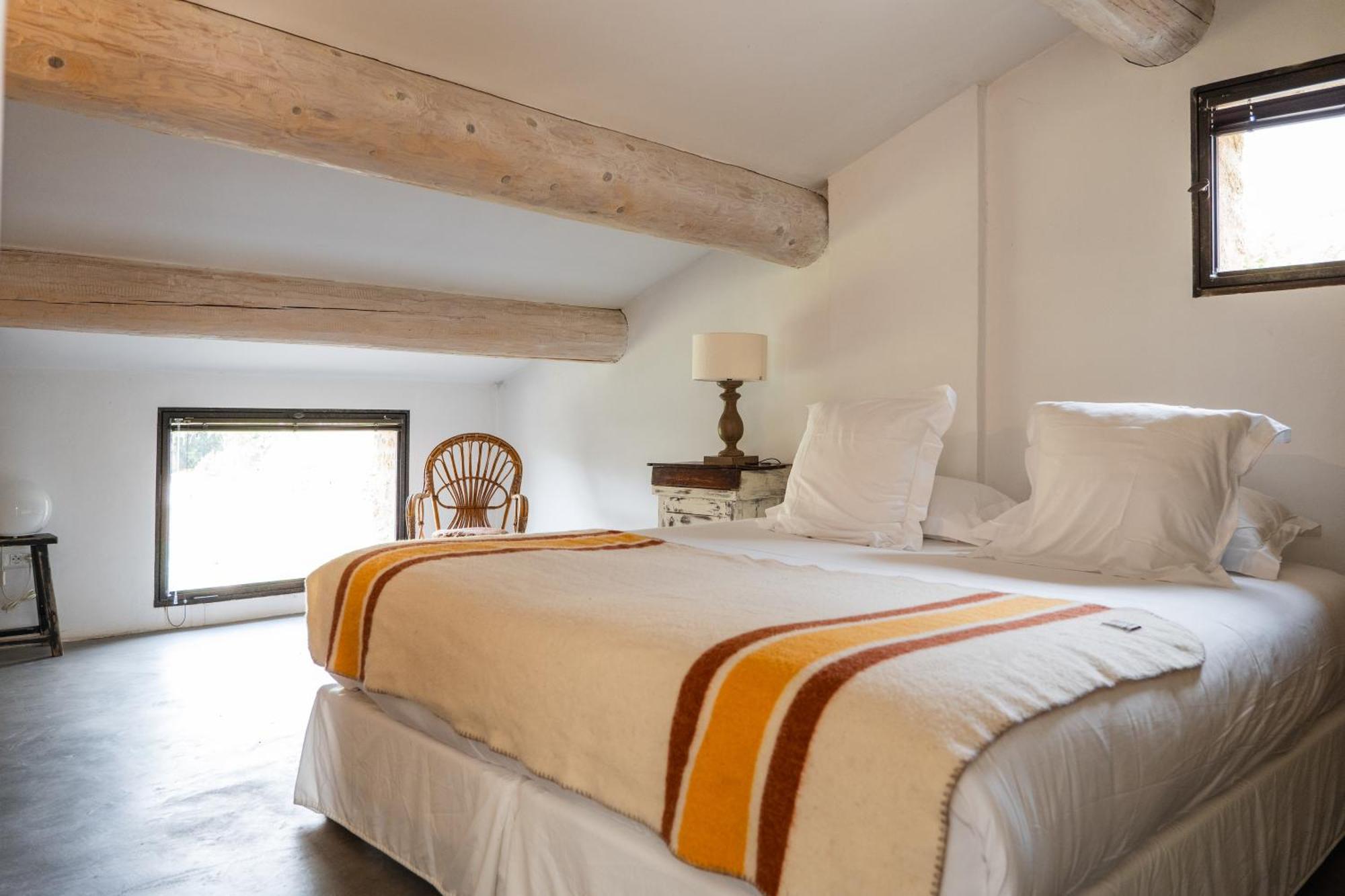 Le Galinier Lourmarin, A Beaumier Guesthouse Стая снимка