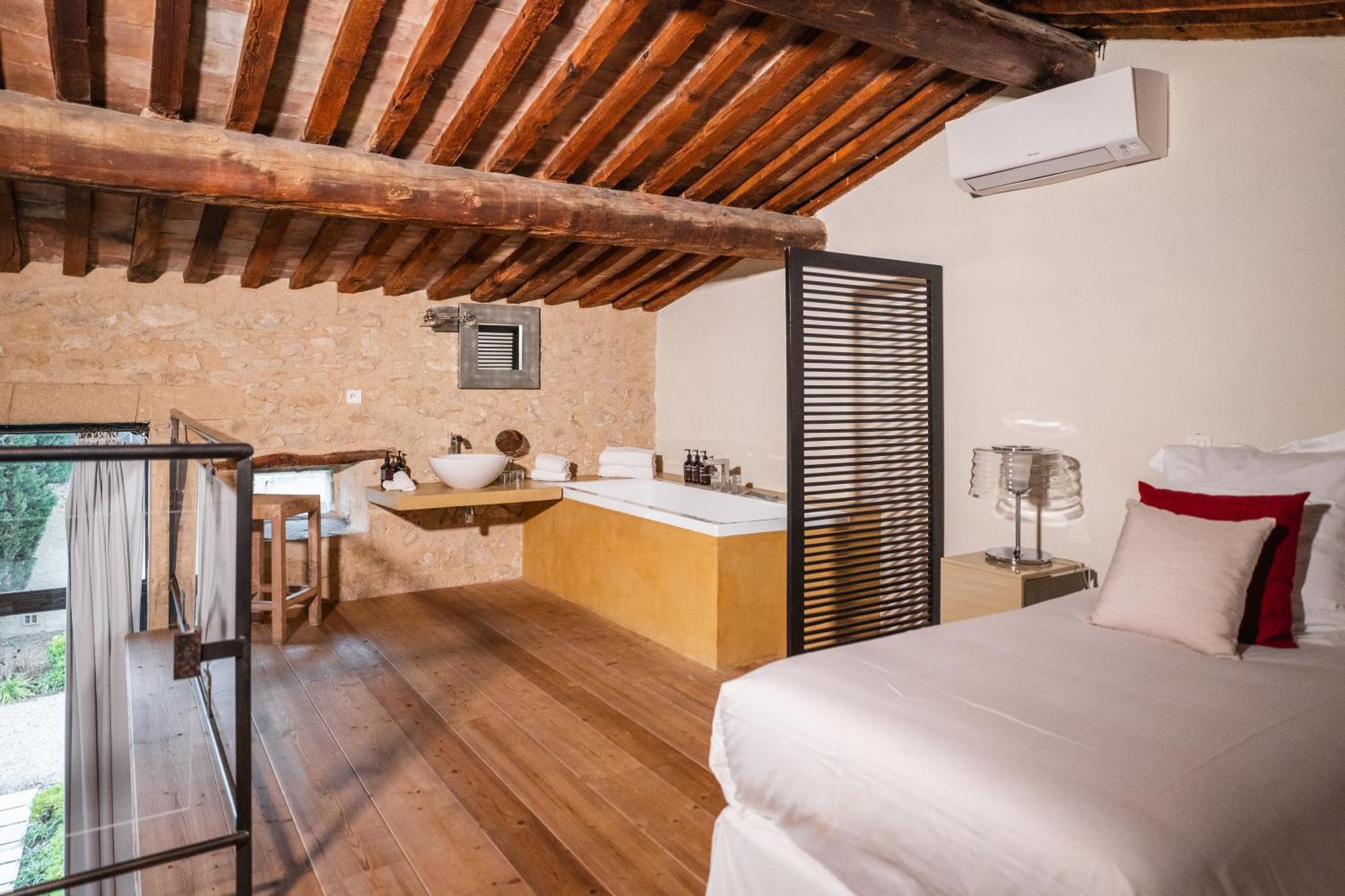 Le Galinier Lourmarin, A Beaumier Guesthouse Стая снимка