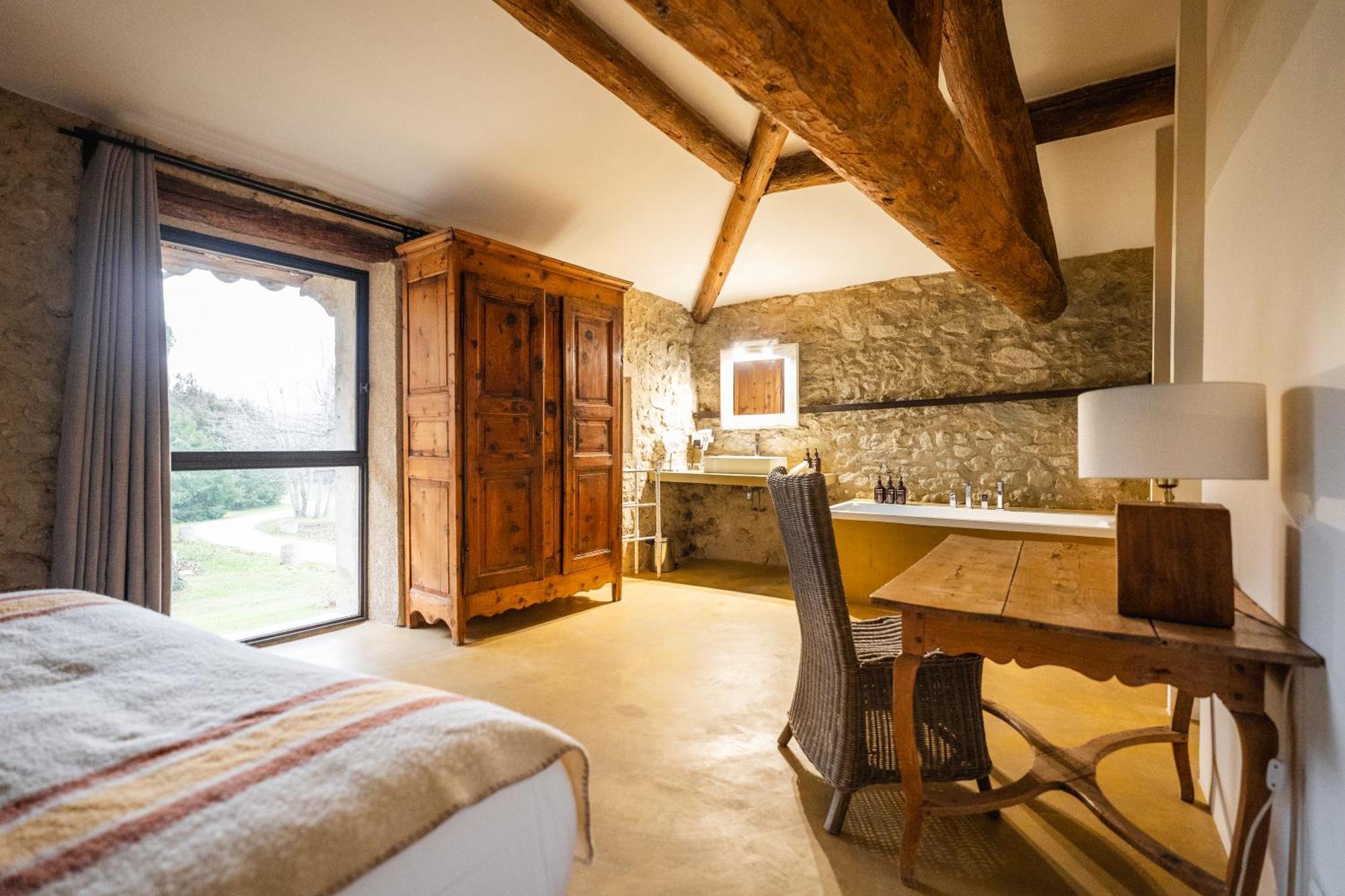 Le Galinier Lourmarin, A Beaumier Guesthouse Стая снимка