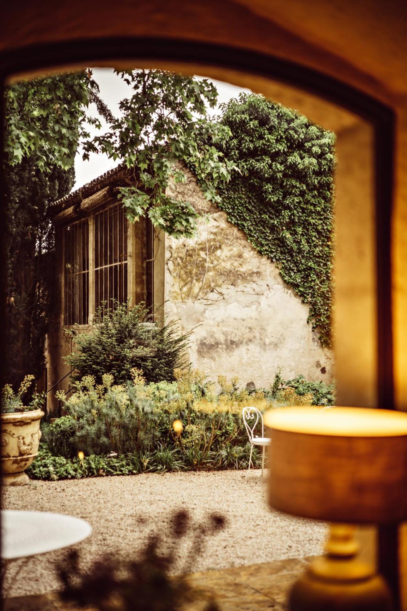 Le Galinier Lourmarin, A Beaumier Guesthouse Екстериор снимка